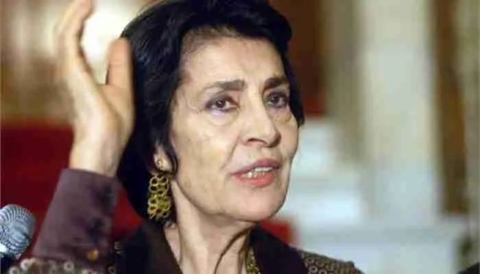 Ειρήνη Παπά: Η «ζωντανή Καρυάτιδα» από το Χιλιομόδι έγινε 90 χρόνων