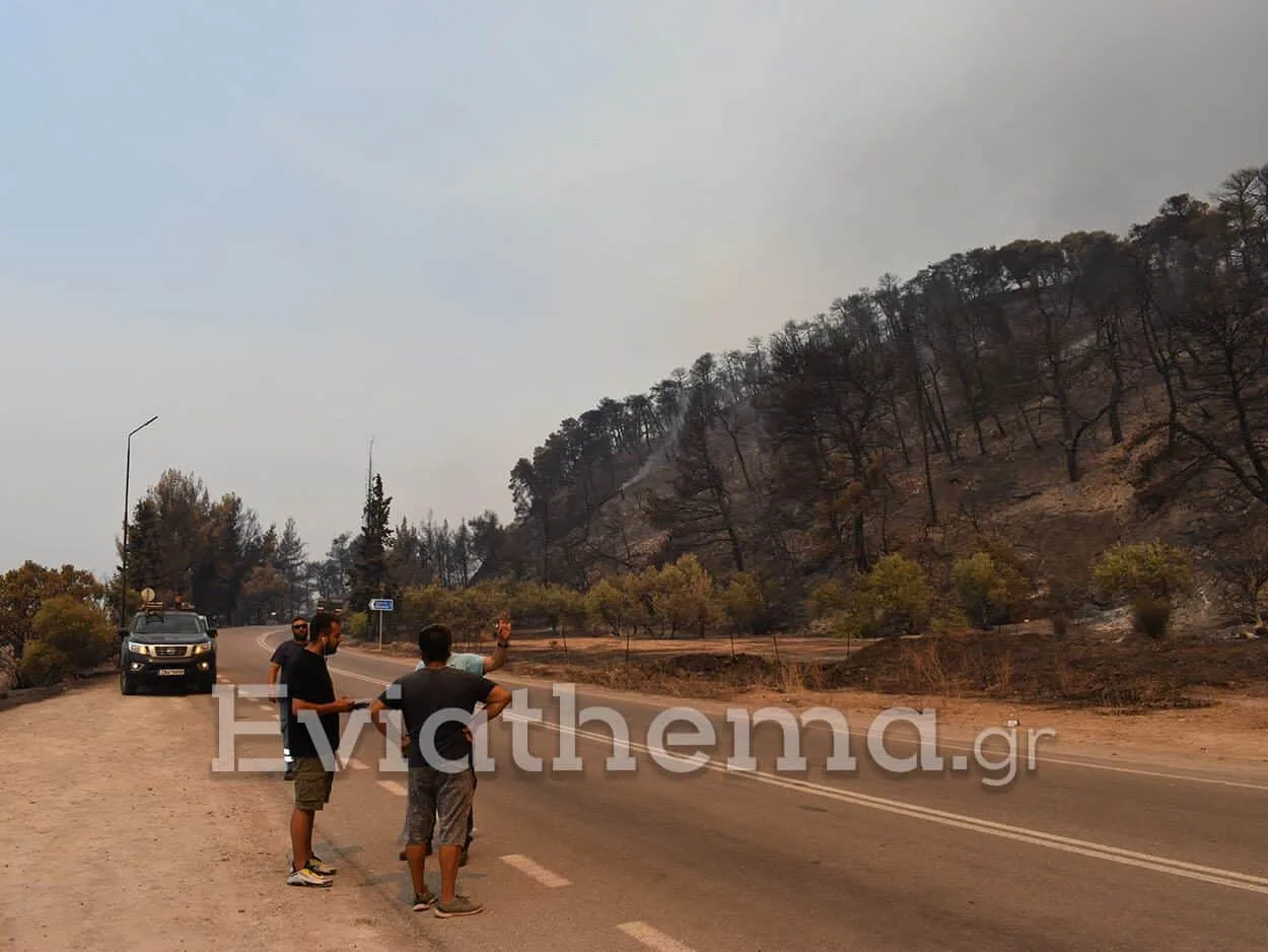 Πύρινη κόλαση στην Βόρεια Εύβοια