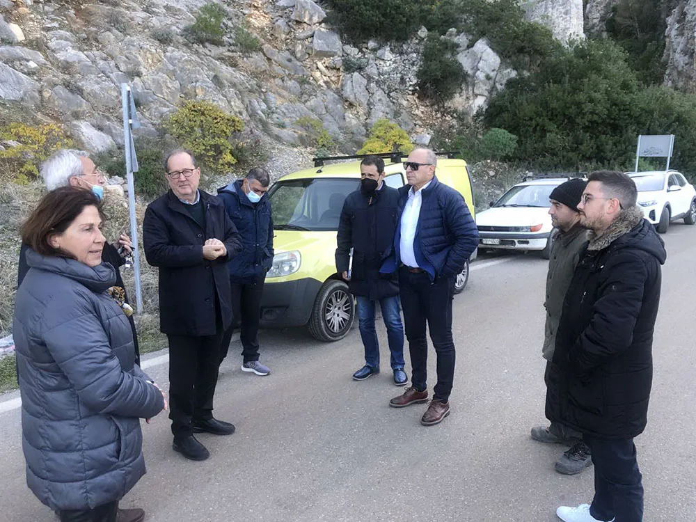 Αυτοψία του περιφερειάρχη Πελοποννήσου Π. Νίκα στην περιοχή του Σχίνου