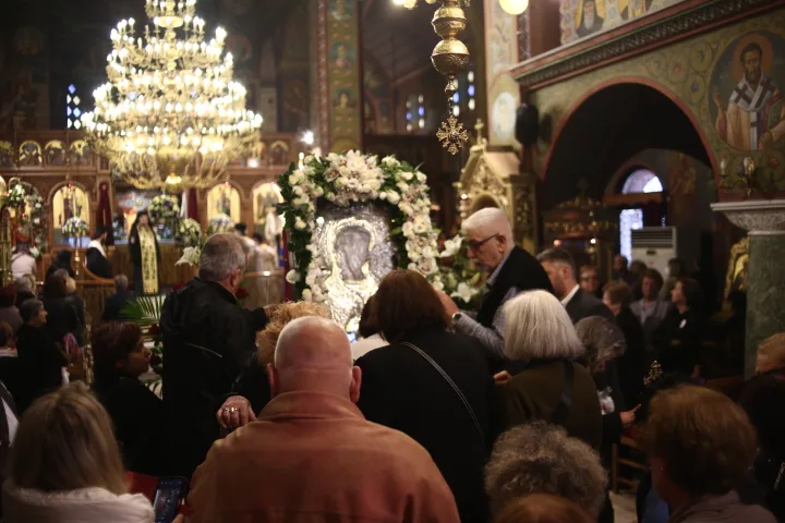 ieros_naos_panagia_rodon_to_amaranton_peiraiki_peiraias_xiliomodi_iera_moni_eidiseis_ekklisia_mitropolitis_serafeim_kokkonis_elliniki_astynomia_rodou_amarantou_faneromeni_panagia_akathistos_ymnos (2)