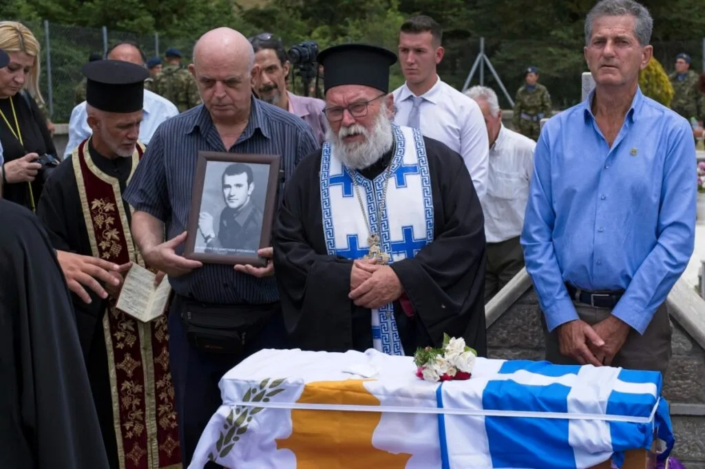 Tα λείψανα του ήρωα Τάσου Κ. Κρατημένου στη γη της Γορτυνίας