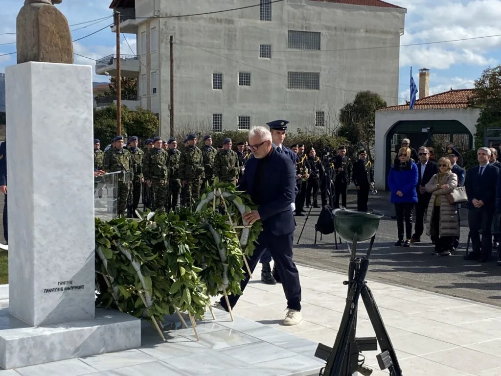 Μνημείο Υποσμηναγού (Ι) Μάριου – Μιχαήλ Τουρούτσικα: Ο θάνατος των επιφανών ανθρώπων έχει οικουμενική διάσταση