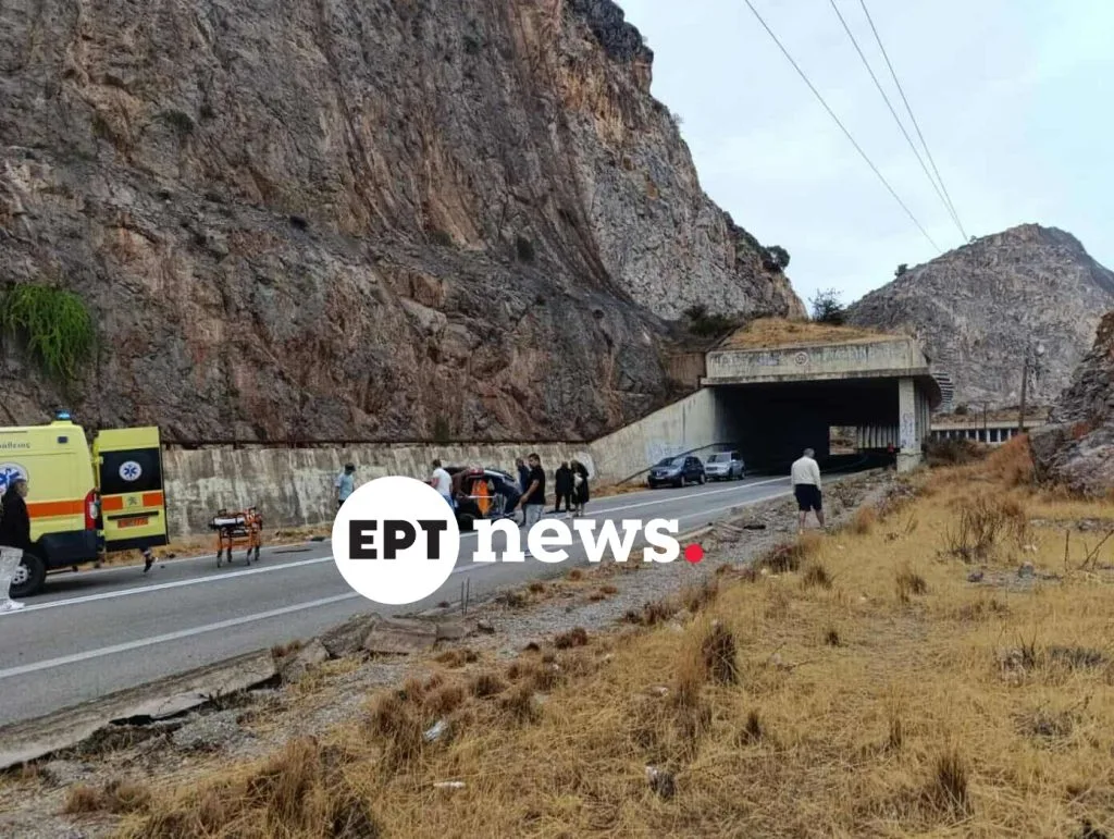 Τραγωδία στο Γαλαξίδι: Δύο νεκροί από σύγκρουση αυτοκινήτων