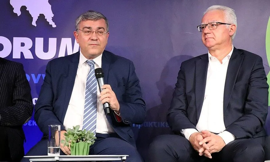 i diaxeirisi apovliton sto forum peloponnisou 0