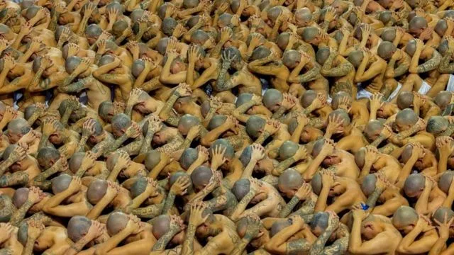prisoners