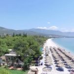 Τέσσερις Γαλάζιες Σημαίες θα κυματίζουν και φέτος στις παραλίες του Δήμου Λουτρακίου – Περαχώρας – Αγίων Θεοδώρων