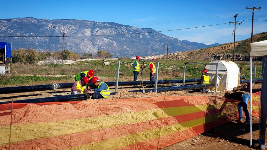 Η Κόρινθος συνδέεται με το φυσικό αέριο – Αγιασμός Εργασιών κατασκευής Δικτύου Φυσικού Αερίου (video-φώτο) -ΑΕΡΙΟ-4-850x478