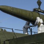 Ρωσία: Ανακοίνωσε ότι άρχισε στρατιωτικές ασκήσεις στη χρήση πυρηνικών όπλων